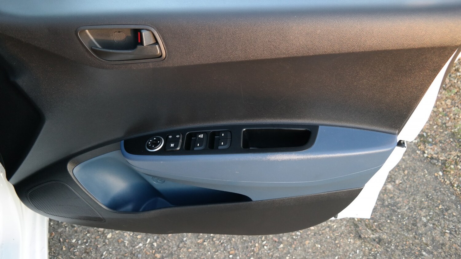 Used Hyundai i10 2014 for sale - 77465745: Photo 16