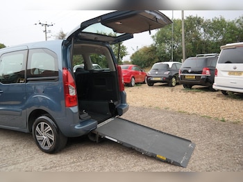 Used Citroen Berlingo 2011 for sale - 75581479: Photo