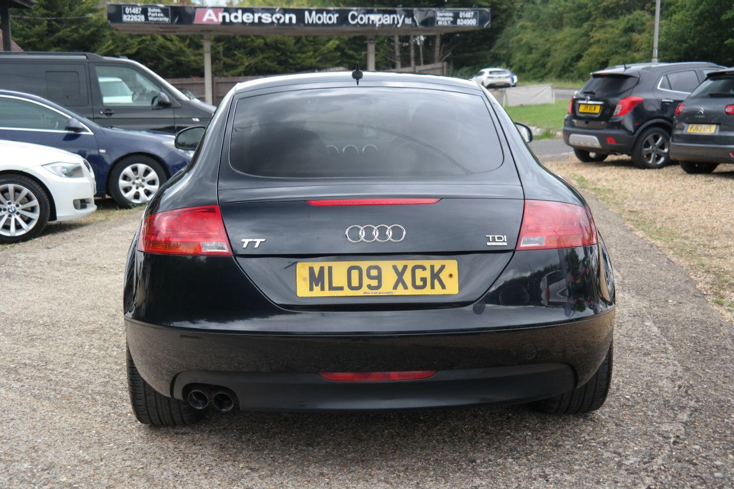 Used Audi TT 2009 for sale - 76793179: Photo 4