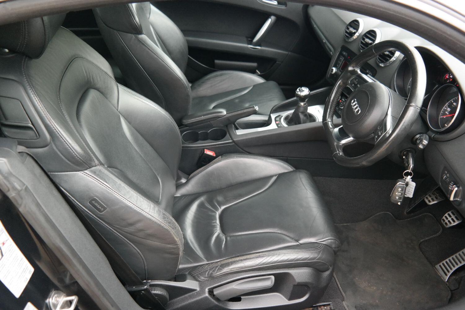 Used Audi TT 2009 for sale - 76793179: Photo 9