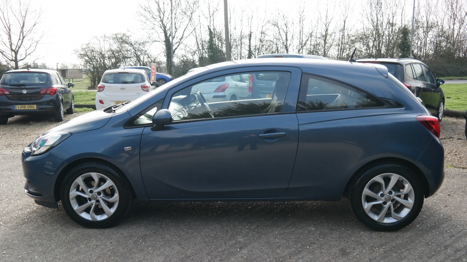 Used Vauxhall Corsa 2015 for sale - 77668467: Photo 6