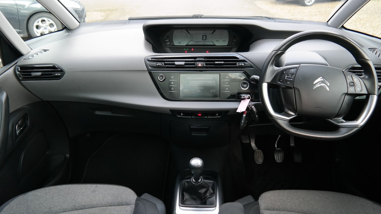 Used Citroen C4 Picasso 2016 for sale - 77836835: Photo 14