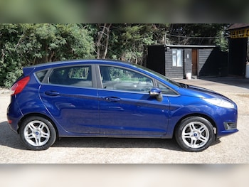 Used Ford Fiesta 2014 for sale - 79047682: Photo