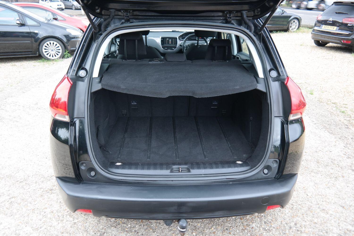 Used Peugeot 2008 2015 for sale - 76793175: Photo 11