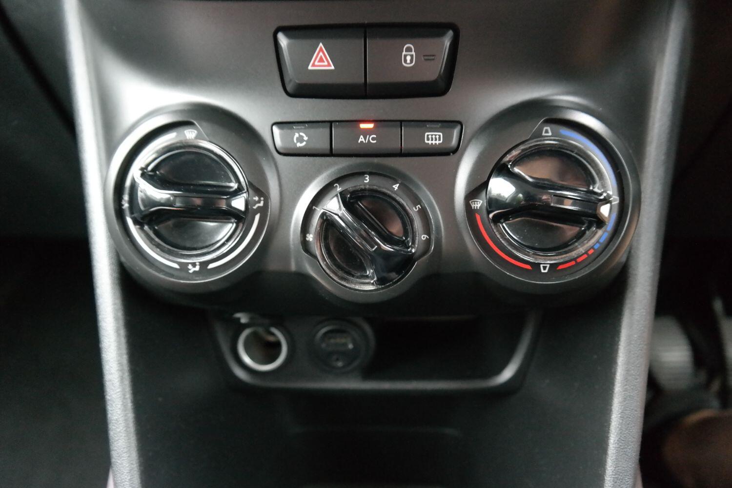 Used Peugeot 2008 2015 for sale - 76793175: Photo 17