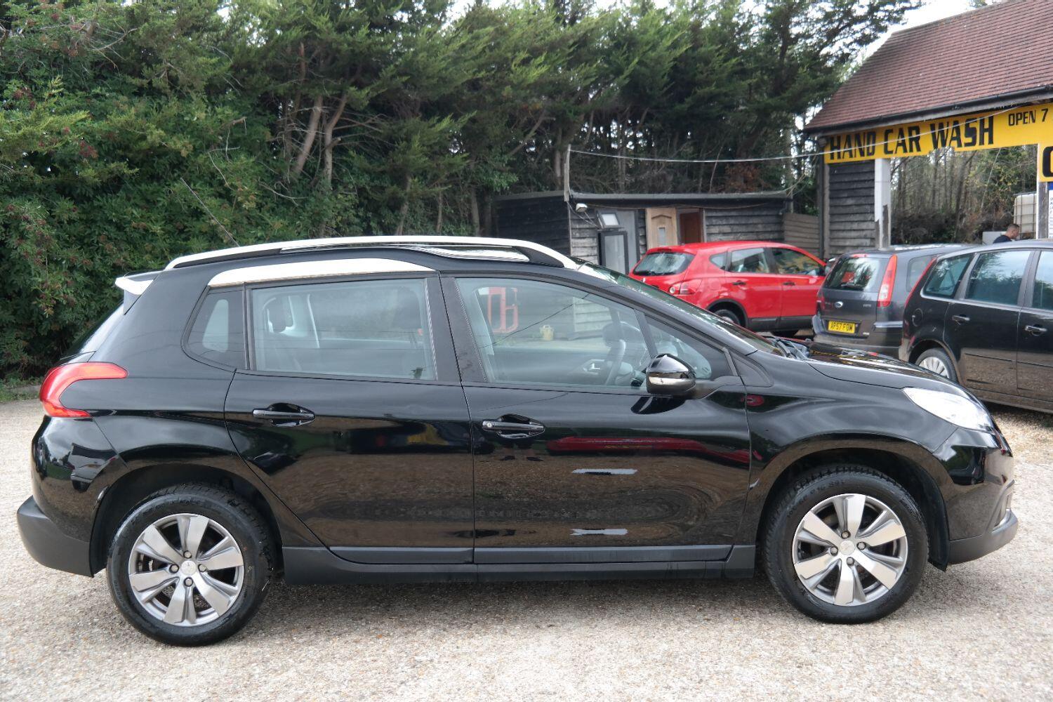 Used Peugeot 2008 2015 for sale - 76793175: Photo 2