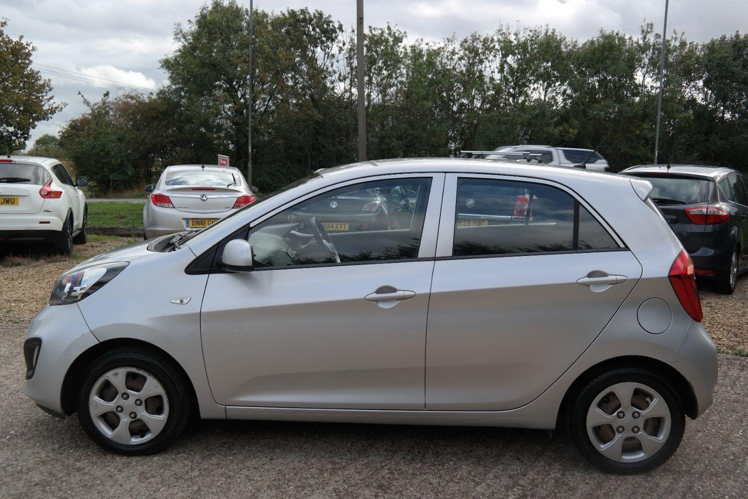 Used Kia Picanto 2011 for sale - 76035555: Photo 6