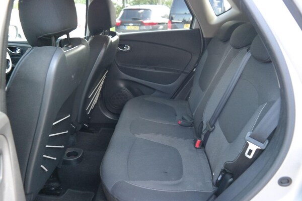 Used Renault Captur 2015 for sale - 74406119: Photo 12