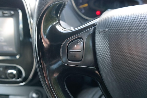 Used Renault Captur 2015 for sale - 74406119: Photo 19