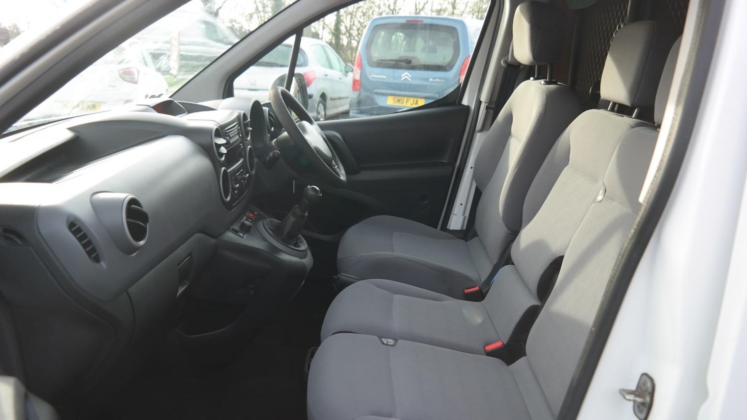 Used Peugeot Partner 2012 for sale - 77487232: Photo 11