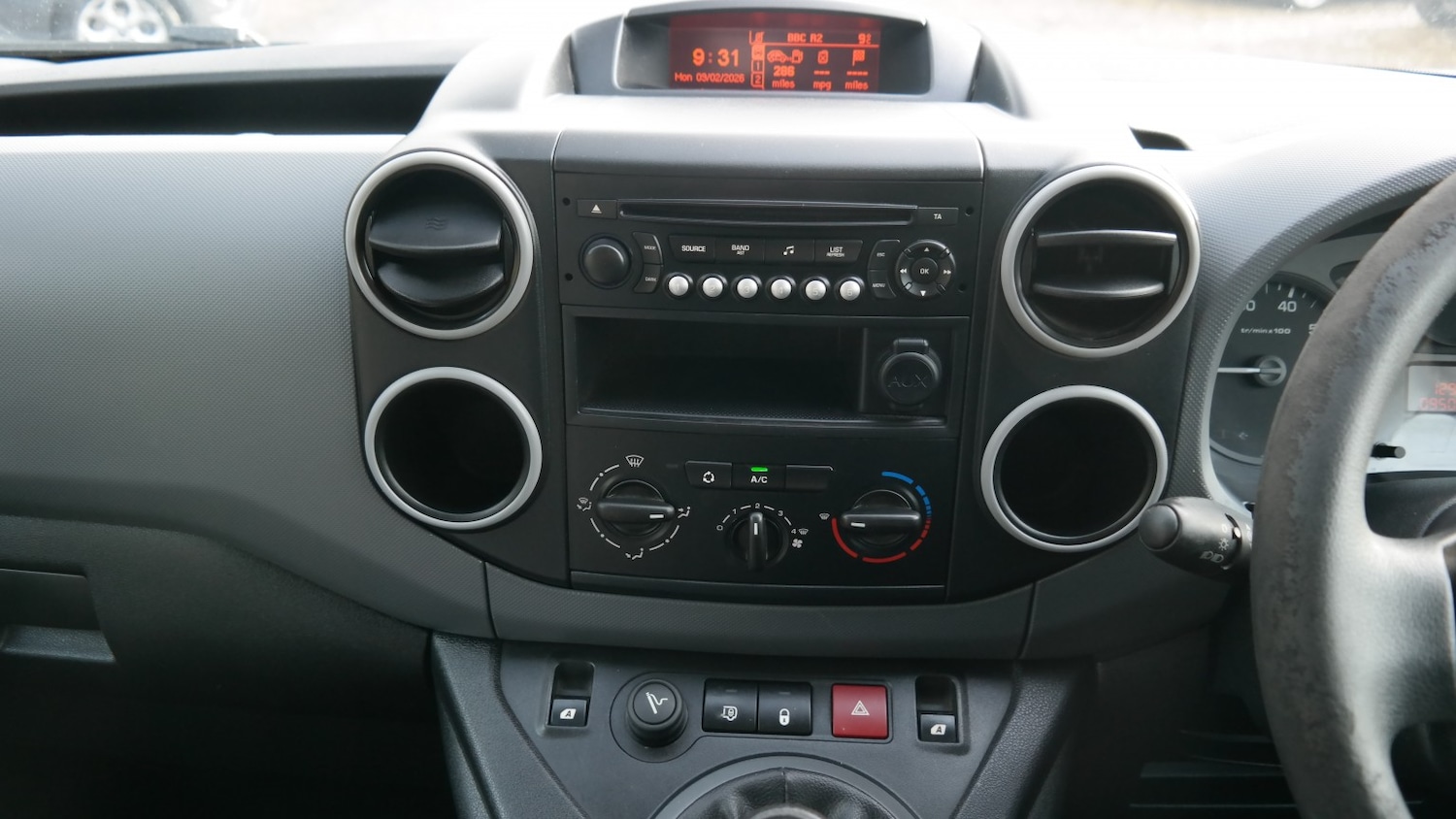 Used Peugeot Partner 2012 for sale - 77487232: Photo 14