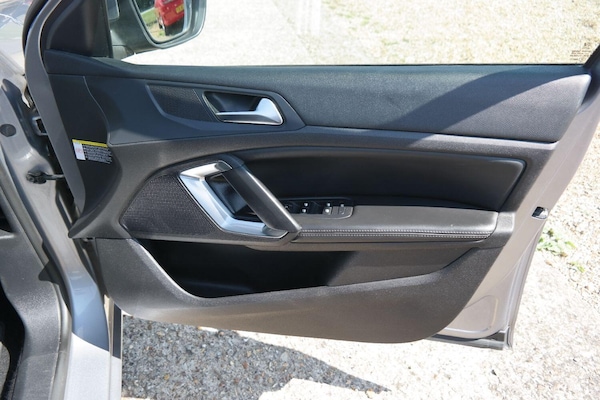 Used Peugeot 308 2013 for sale - 75529893: Photo 24