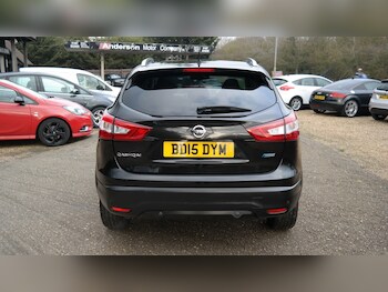 Used Nissan Qashqai 2015 for sale - 77494680: Photo