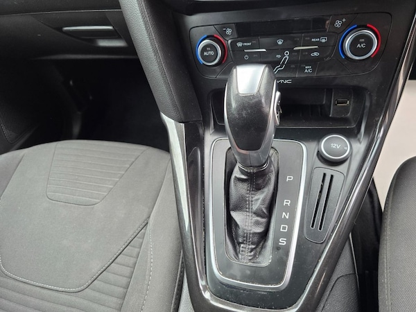 Used Ford Focus 2015 for sale - 76210143: Photo 17