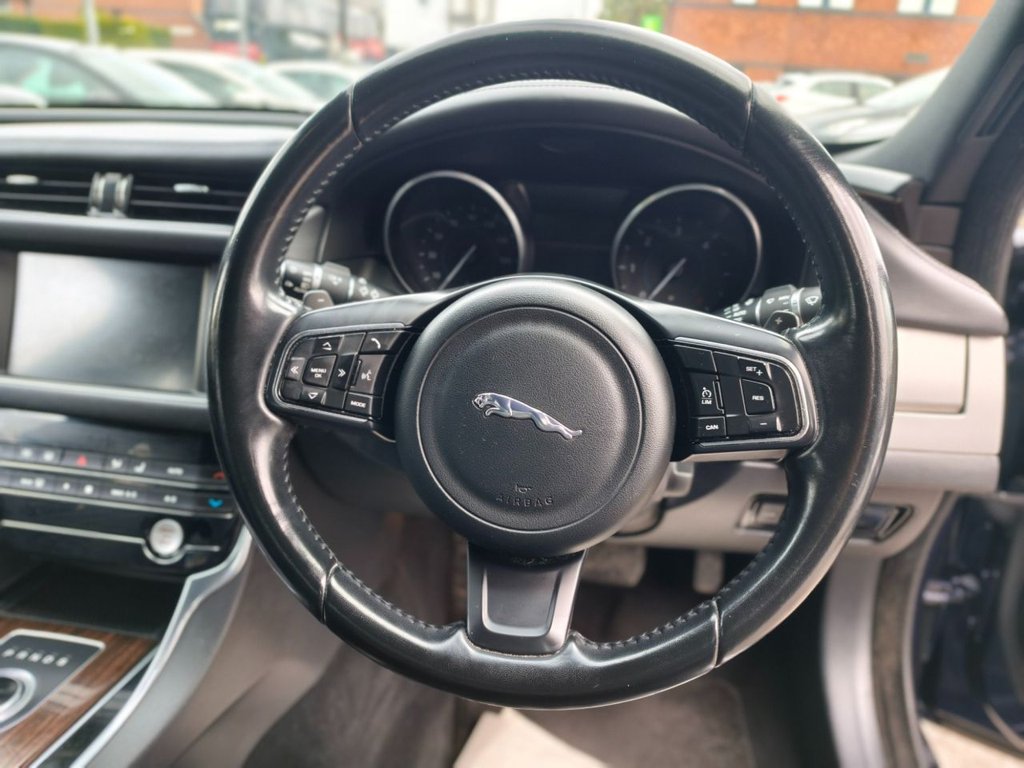 Used Jaguar XF 2017 for sale - 76178496: Photo 11