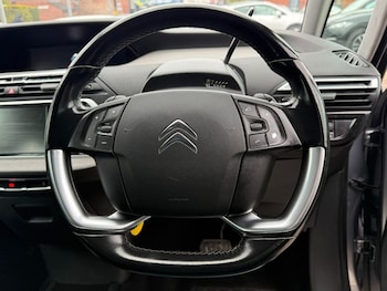 Used Citroen Grand C4 Picasso 2017 for sale - 78543547: Photo