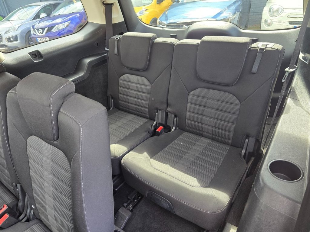 Used Ford Galaxy 2017 for sale - 76139527: Photo 22