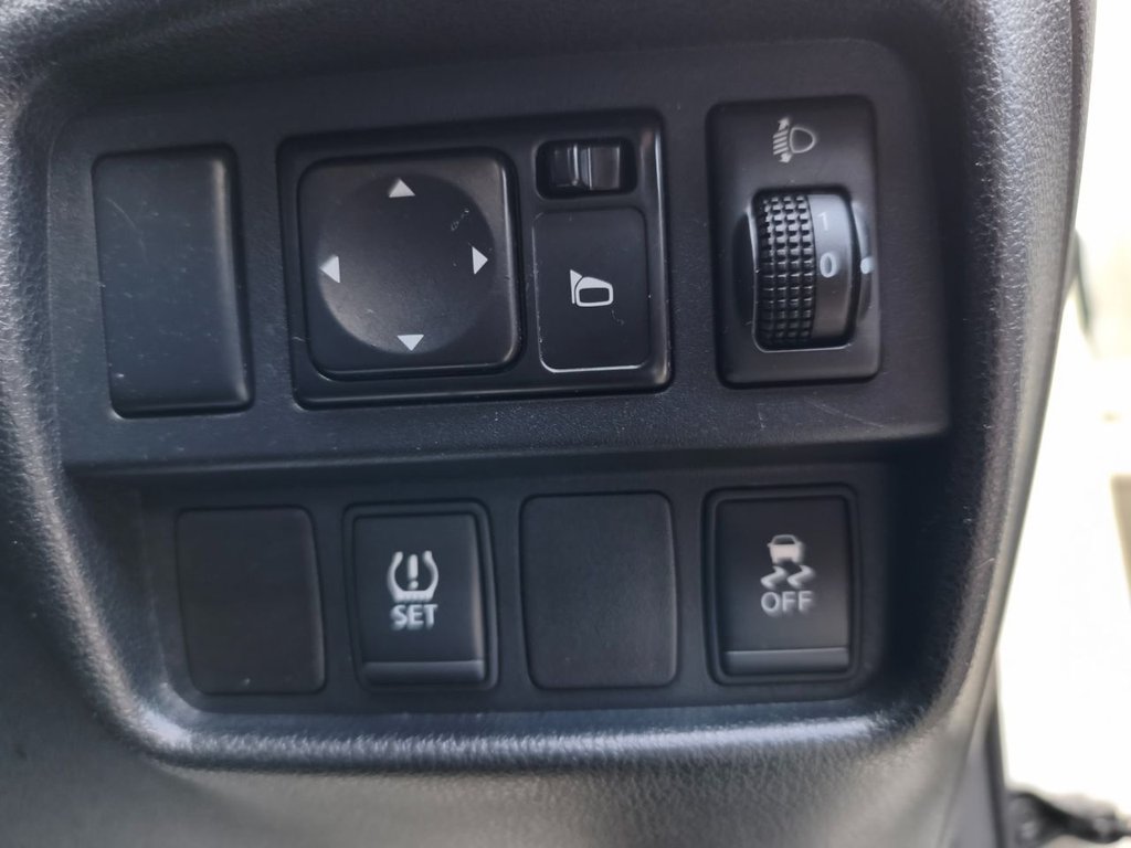 Used Nissan Juke 2015 for sale - 76941520: Photo 21