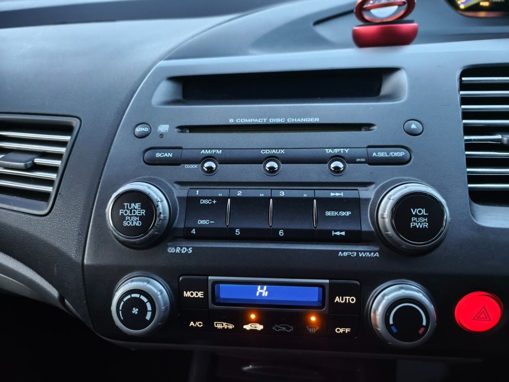 Used Honda Civic 2008 for sale - 76670602: Photo 15