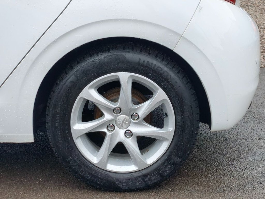 Used Peugeot 208 2017 for sale - 76558653: Photo 26