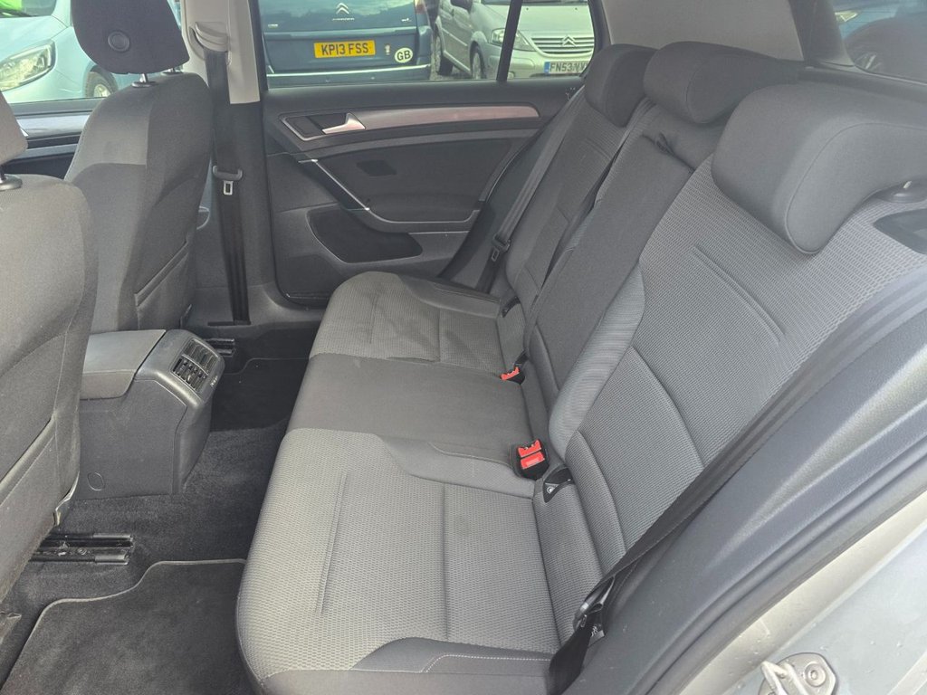 Used Volkswagen Golf 2017 for sale - 76631909: Photo 26