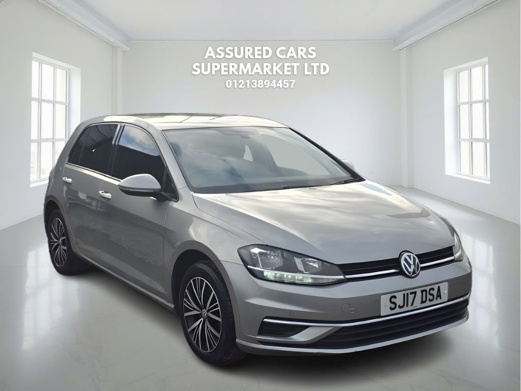 Used Volkswagen Golf 2017 for sale - 76631909: Photo 9