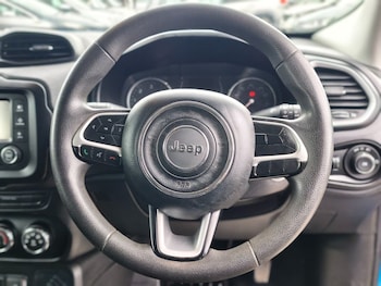 Used Jeep Renegade 2015 for sale - 79178263: Photo