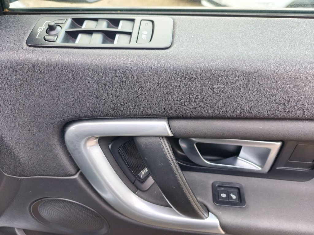 Used Land Rover Discovery Sport 2017 for sale - 77027040: Photo 21