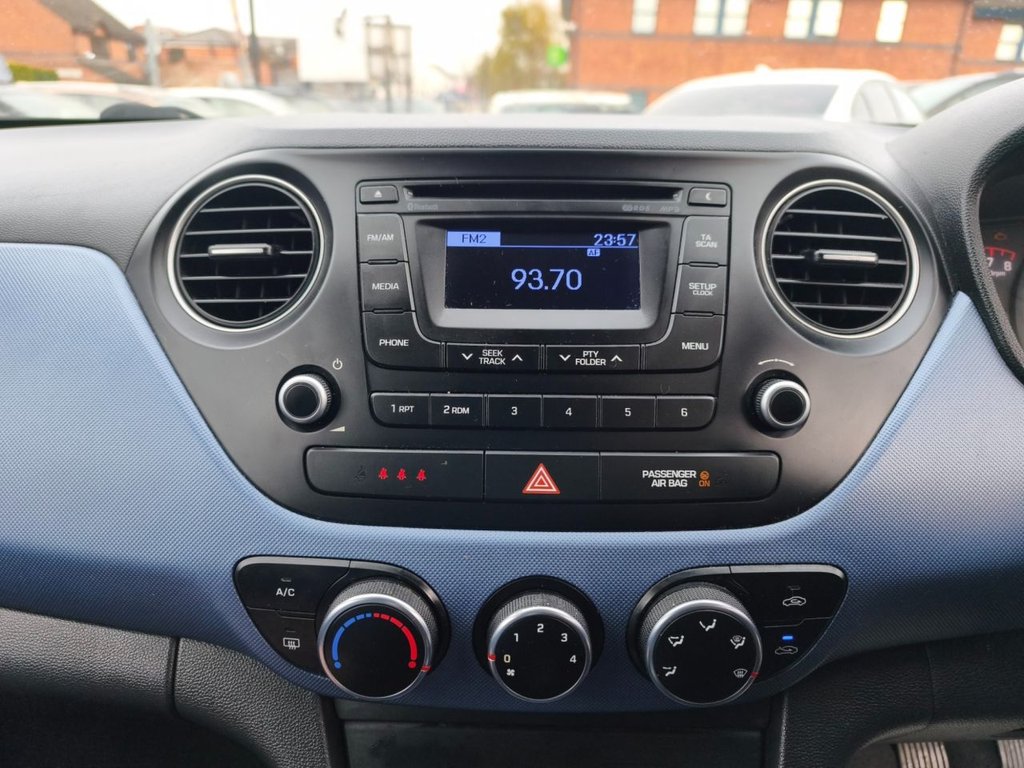 Used Hyundai i10 2016 for sale - 76710837: Photo 26