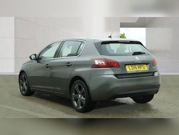 Used Peugeot 308 2016 for sale - 78549821: Photo