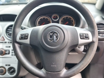 Used Vauxhall Corsa 2014 for sale - 79409042: Photo