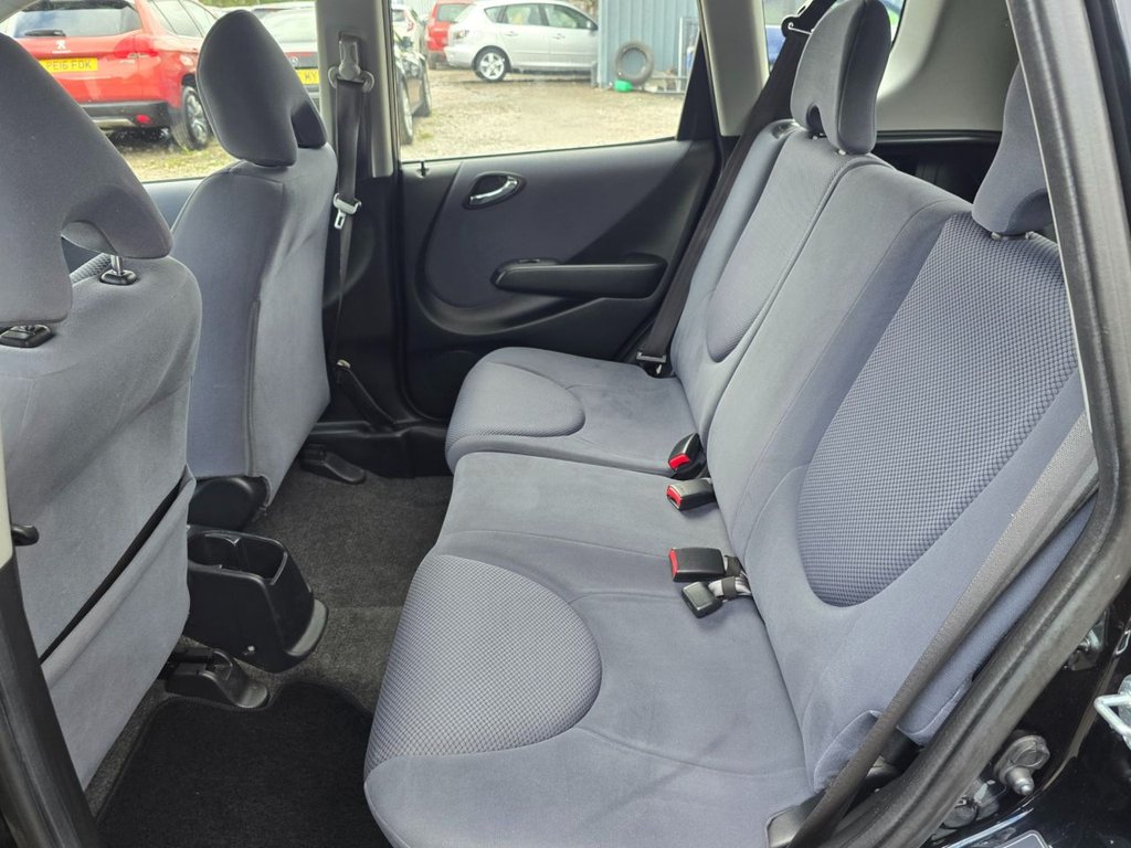 Used Honda Jazz 2005 for sale - 76139525: Photo 20