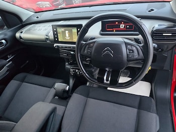 Used Citroen C4 Cactus 2015 for sale - 76867576: Photo