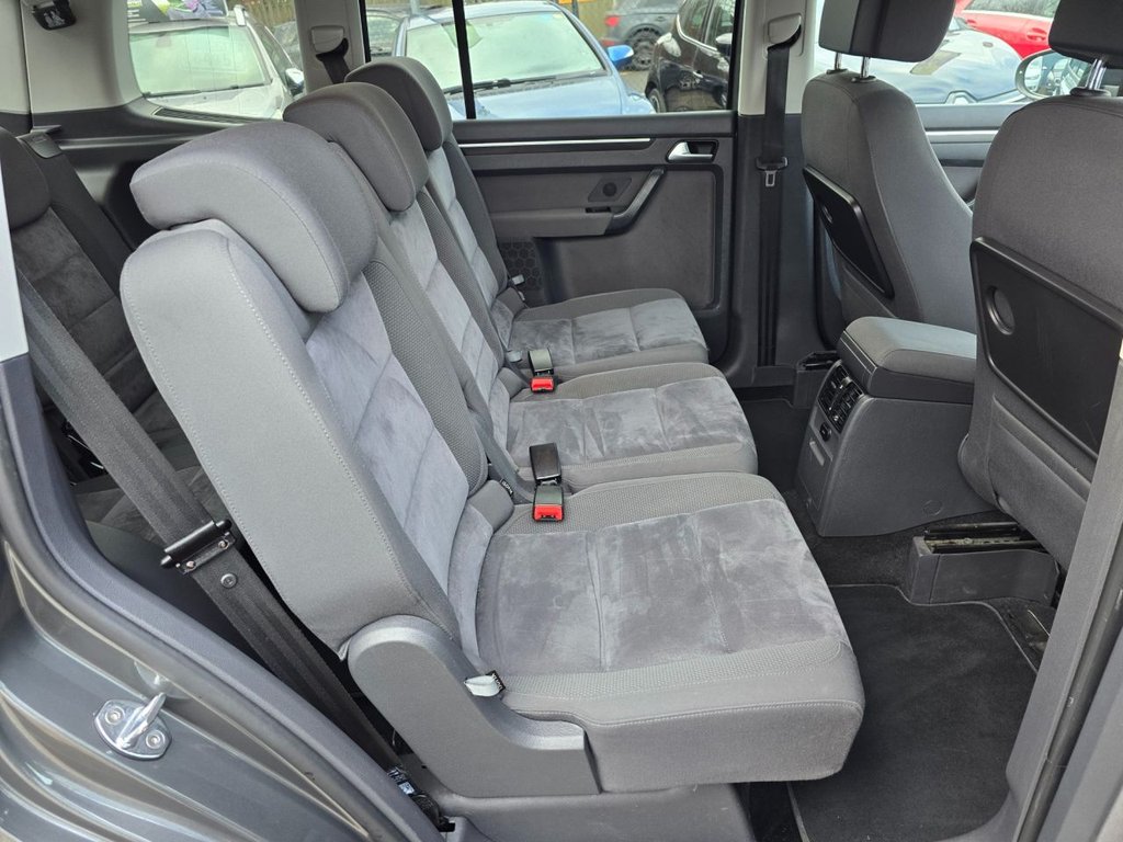 Used Volkswagen Touran 2014 for sale - 76841602: Photo 21