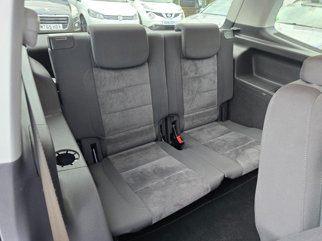 Used Volkswagen Touran 2014 for sale - 76841602: Photo 22