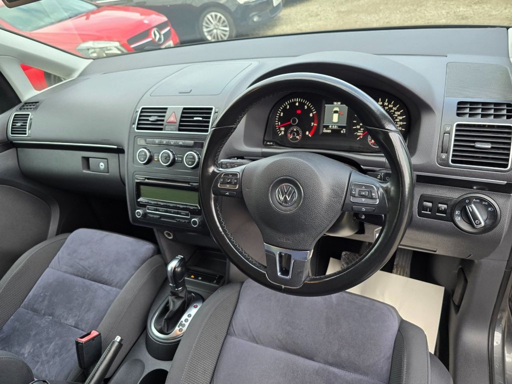 Used Volkswagen Touran 2014 for sale - 76841602: Photo 3