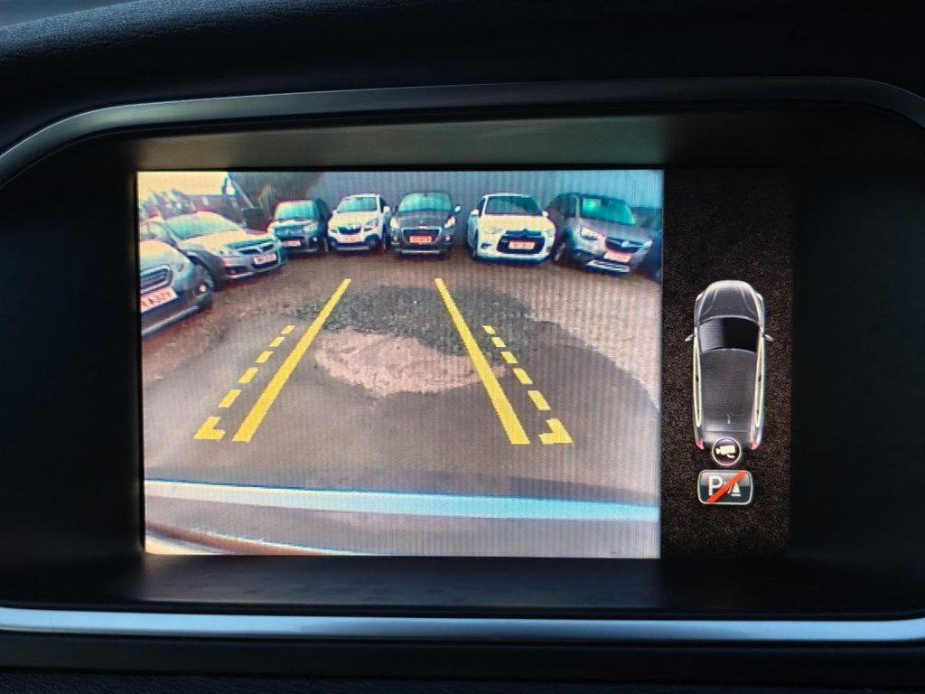 Used Volvo V40 2014 for sale - 76768442: Photo 21