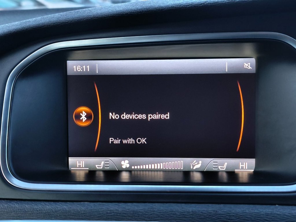 Used Volvo V40 2014 for sale - 76768442: Photo 22