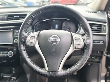 Used Nissan X-Trail 2017 for sale - 78543582: Photo