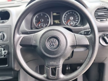 Used Volkswagen Caddy 2015 for sale - 78543512: Photo