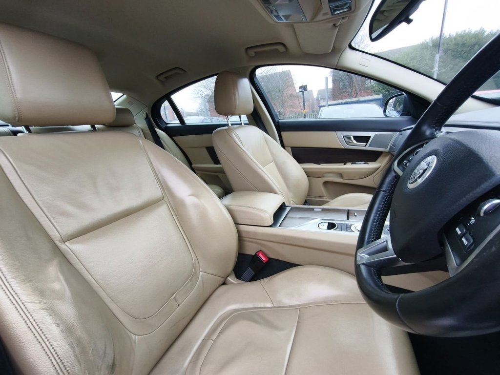 Used Jaguar XF 2012 for sale - 77226750: Photo 13