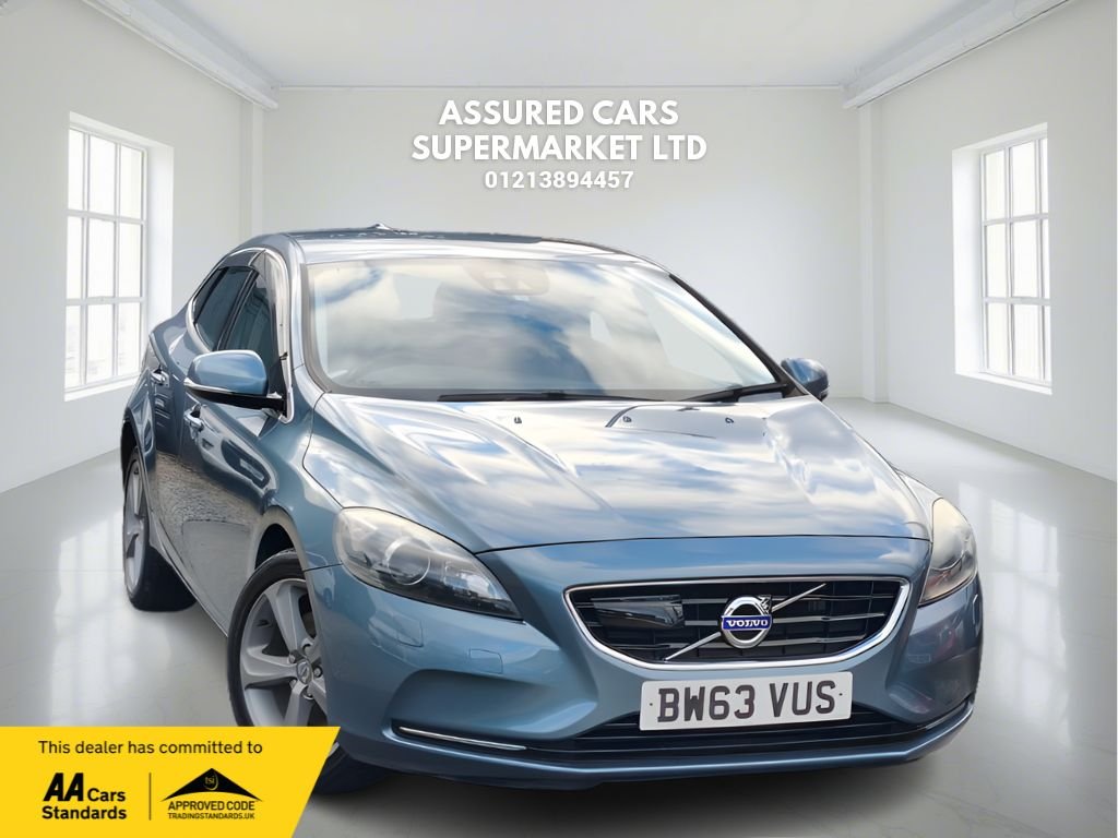 Used Volvo V40 2014 for sale - 76768337: Photo 1