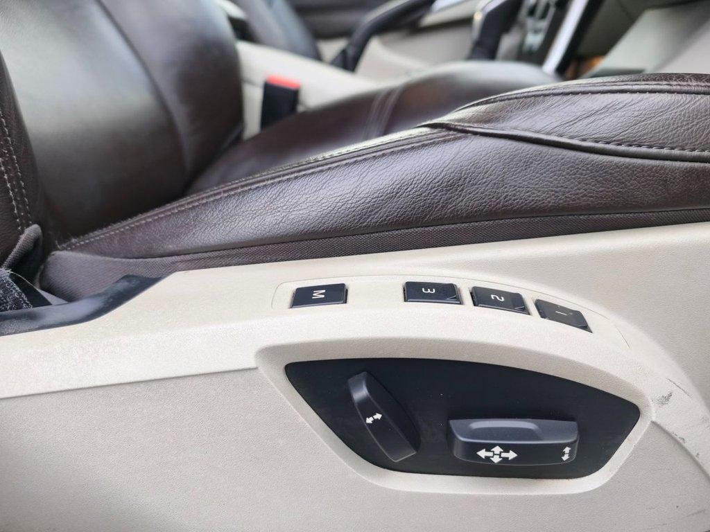 Used Volvo V40 2014 for sale - 76768337: Photo 19