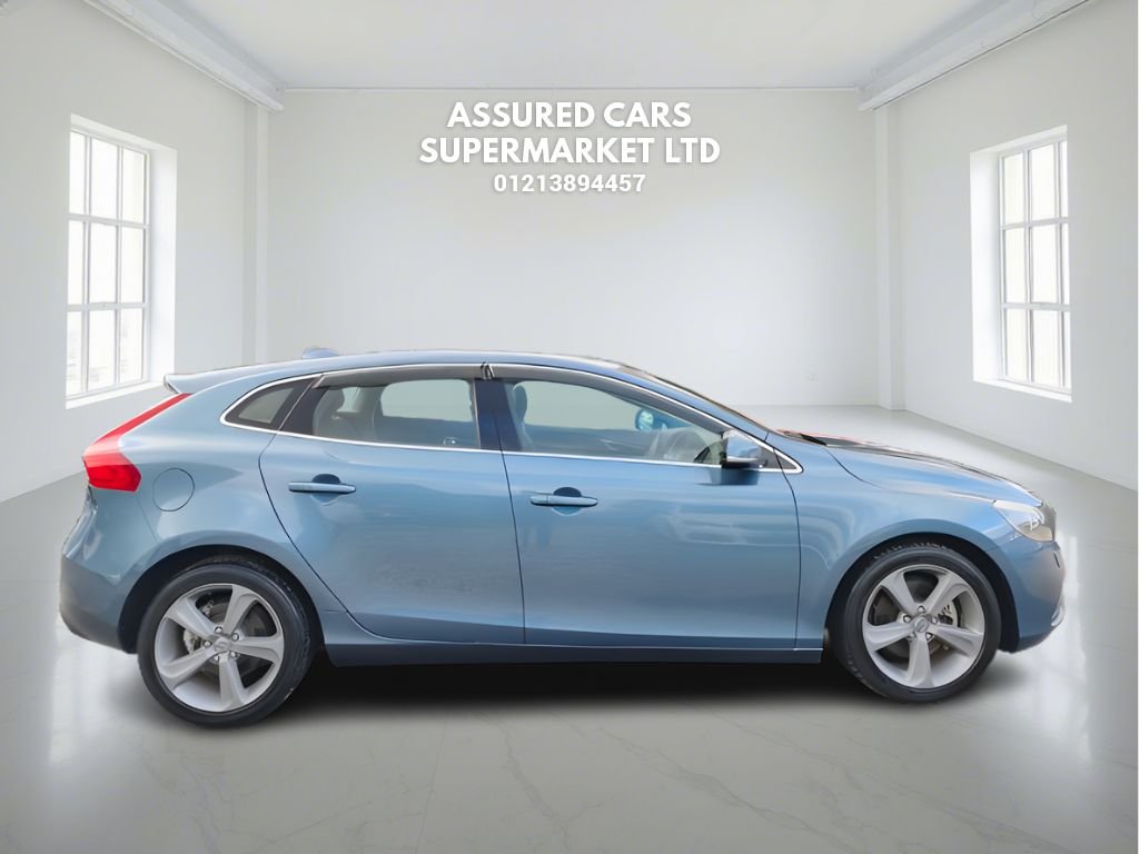 Used Volvo V40 2014 for sale - 76768337: Photo 8