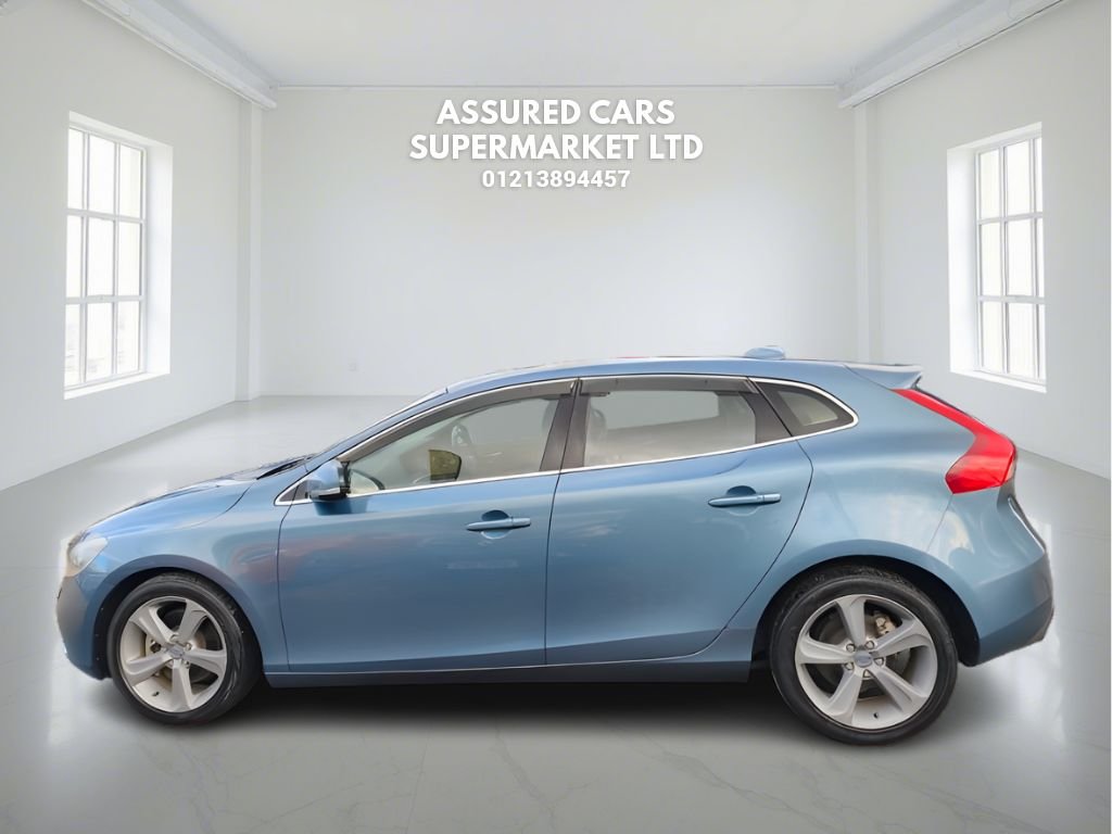 Used Volvo V40 2014 for sale - 76768337: Photo 9