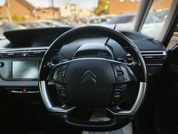 Used Citroen C4 Grand Picasso 2015 for sale - 76710848: Photo