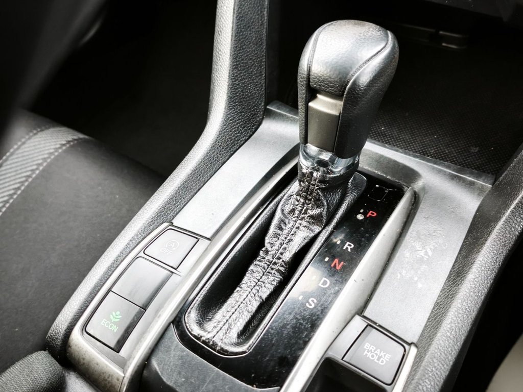 Used Honda Civic 2017 for sale - 76481647: Photo 20