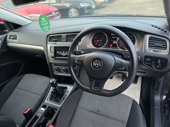 Used Volkswagen Golf 2014 for sale - 76934661: Photo