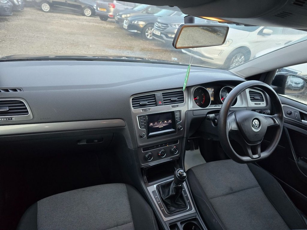 Used Volkswagen Golf 2014 for sale - 76934661: Photo 7