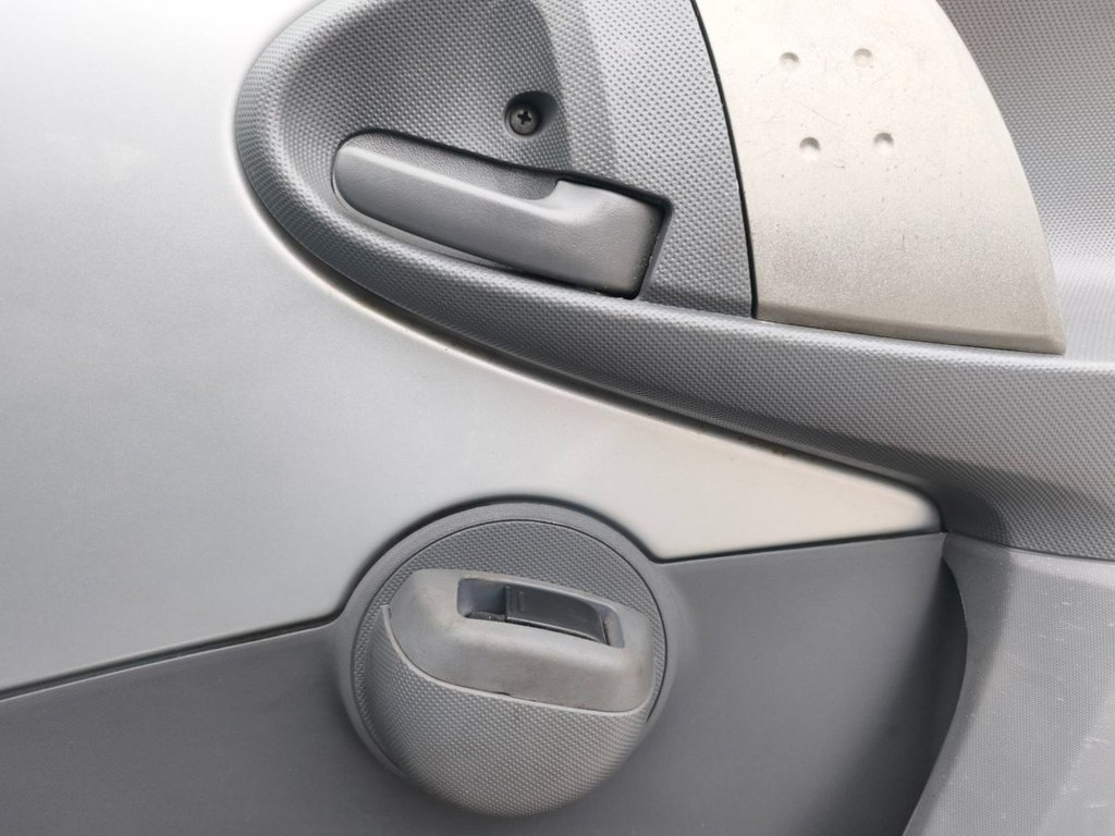 Used Peugeot 107 2011 for sale - 77250013: Photo 21